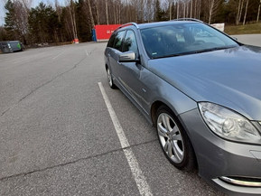 Mercedes-Benz E