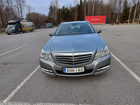 Mercedes-Benz E