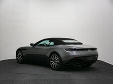 Aston Martin DB11