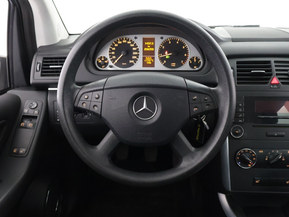 Mercedes-Benz B