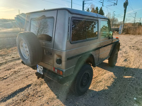 Mercedes-Benz G