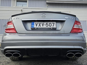 Mercedes-Benz C 63 AMG