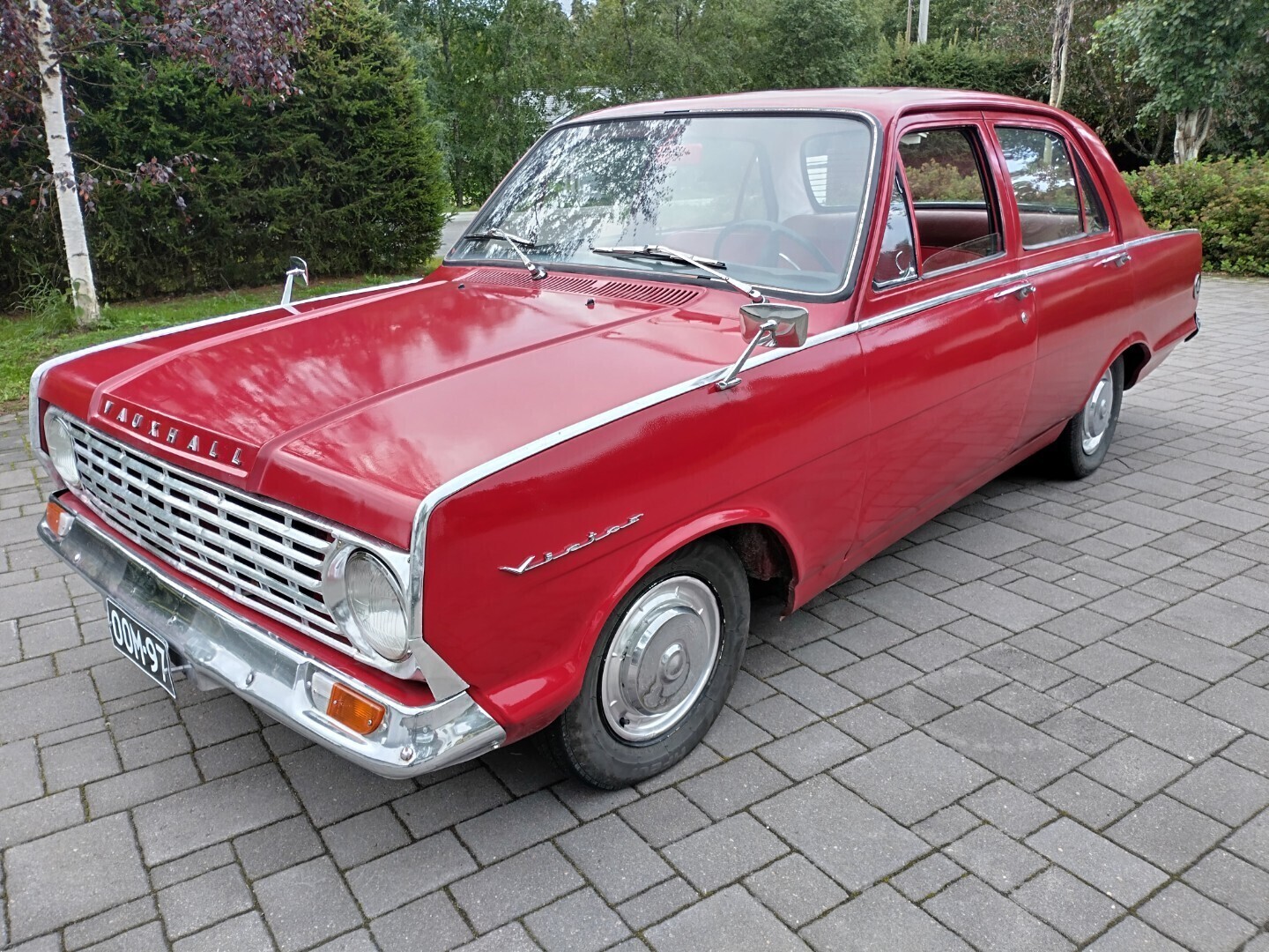 Vauxhall Victor