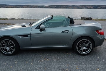 Mercedes-Benz SLK