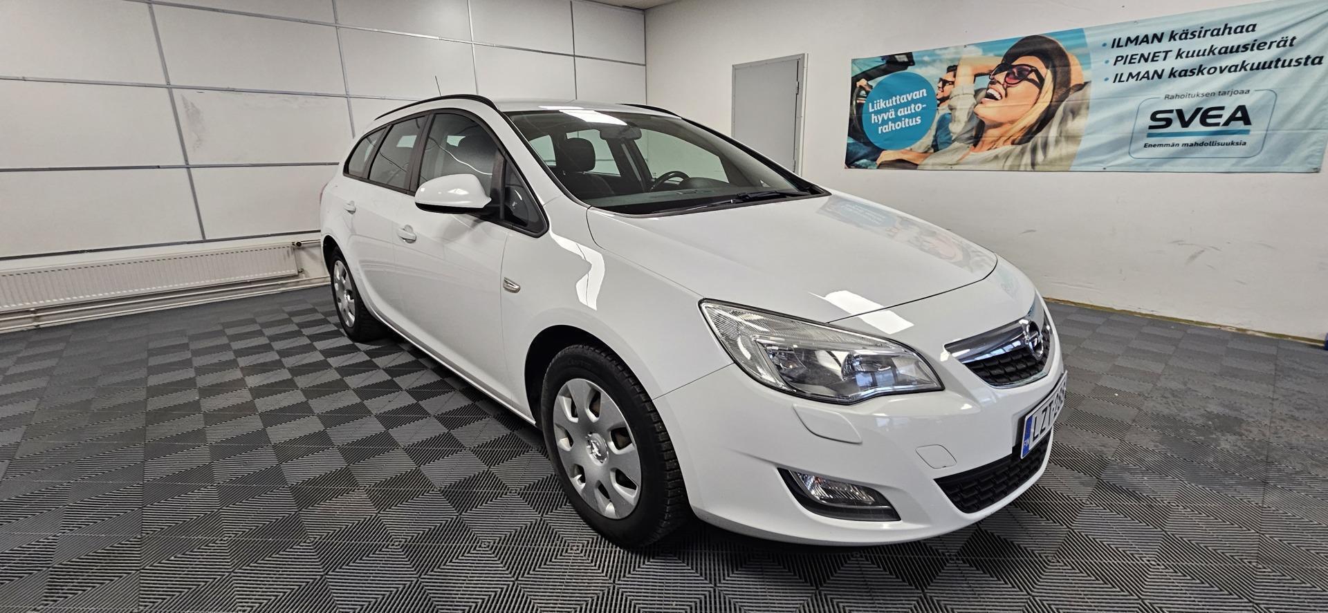 Opel Astra 1,6 Sport Tourer EcoFlex 2012, bild 6/10