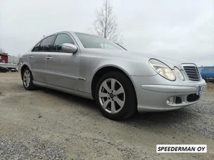 Mercedes-Benz 240