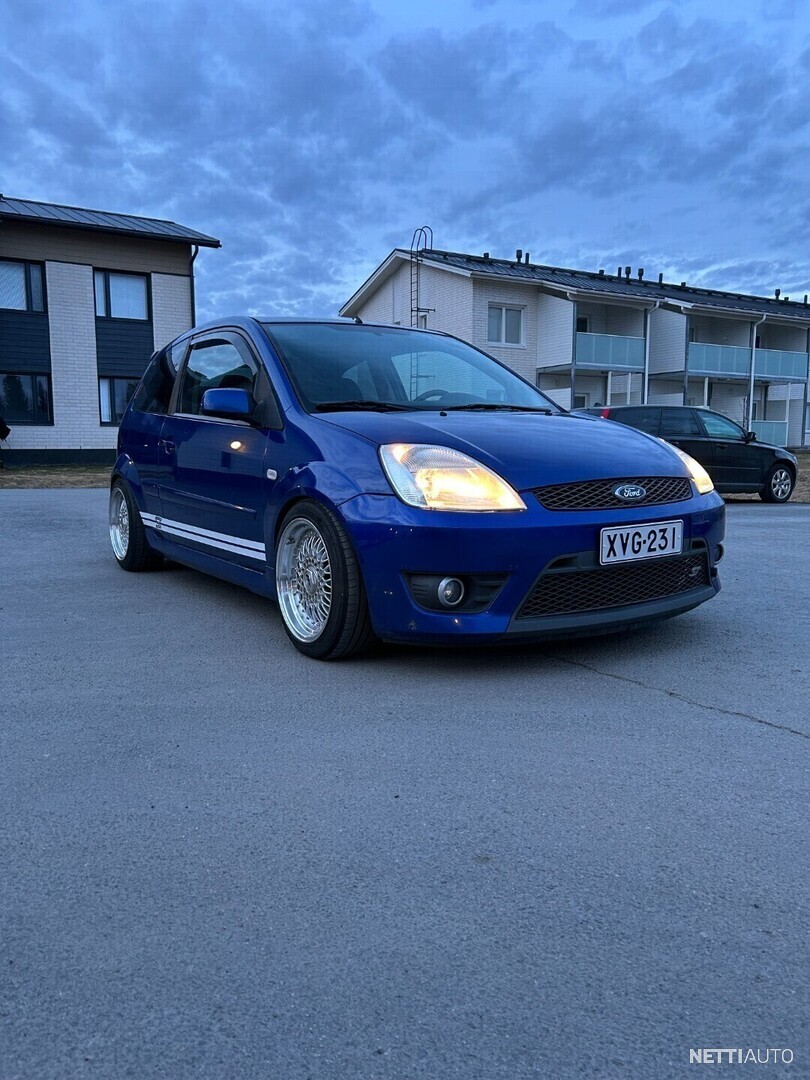 3 / 13