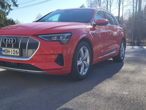 Audi e-tron