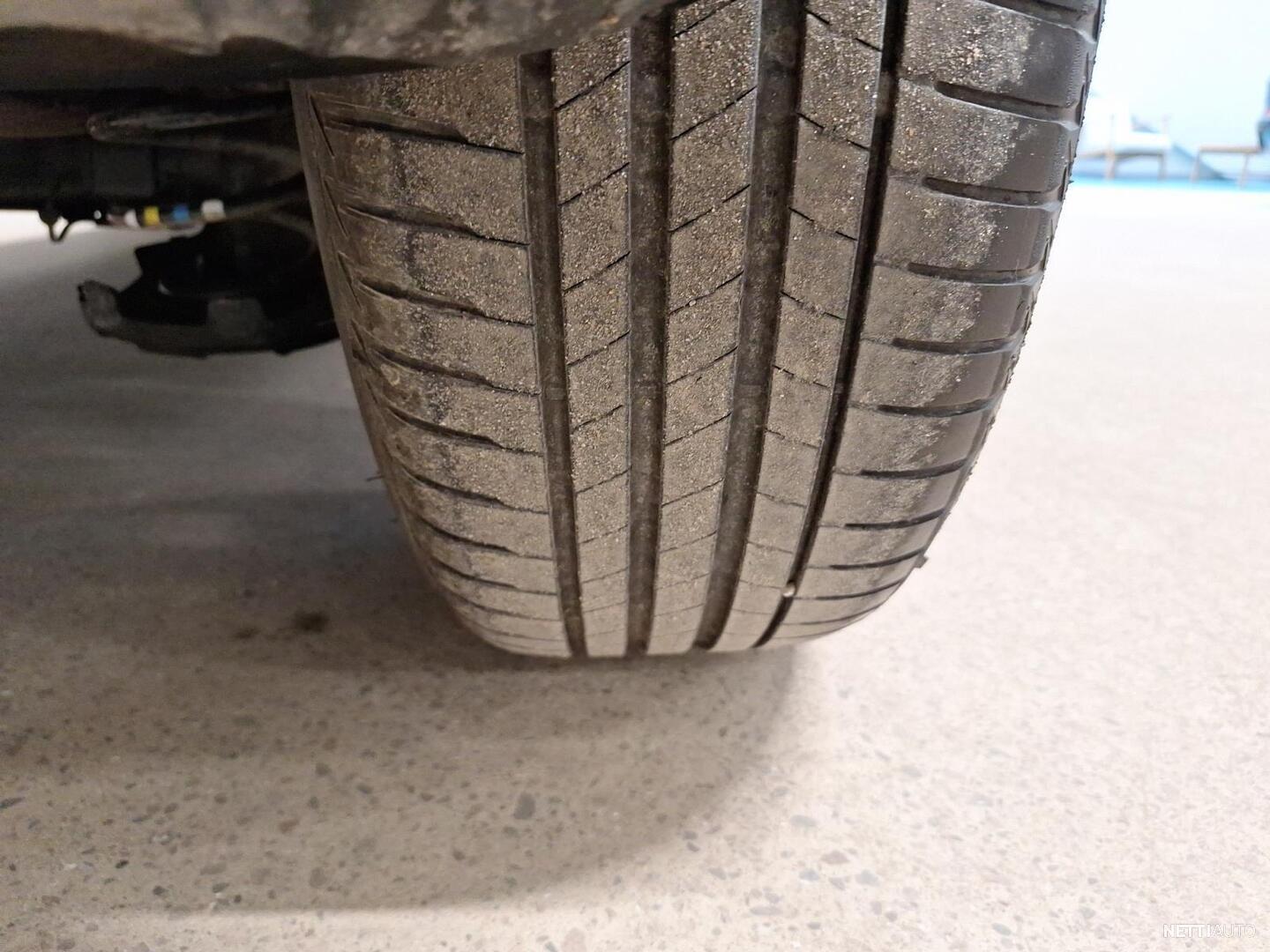 16 / 35