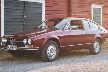 Alfa Romeo GTV