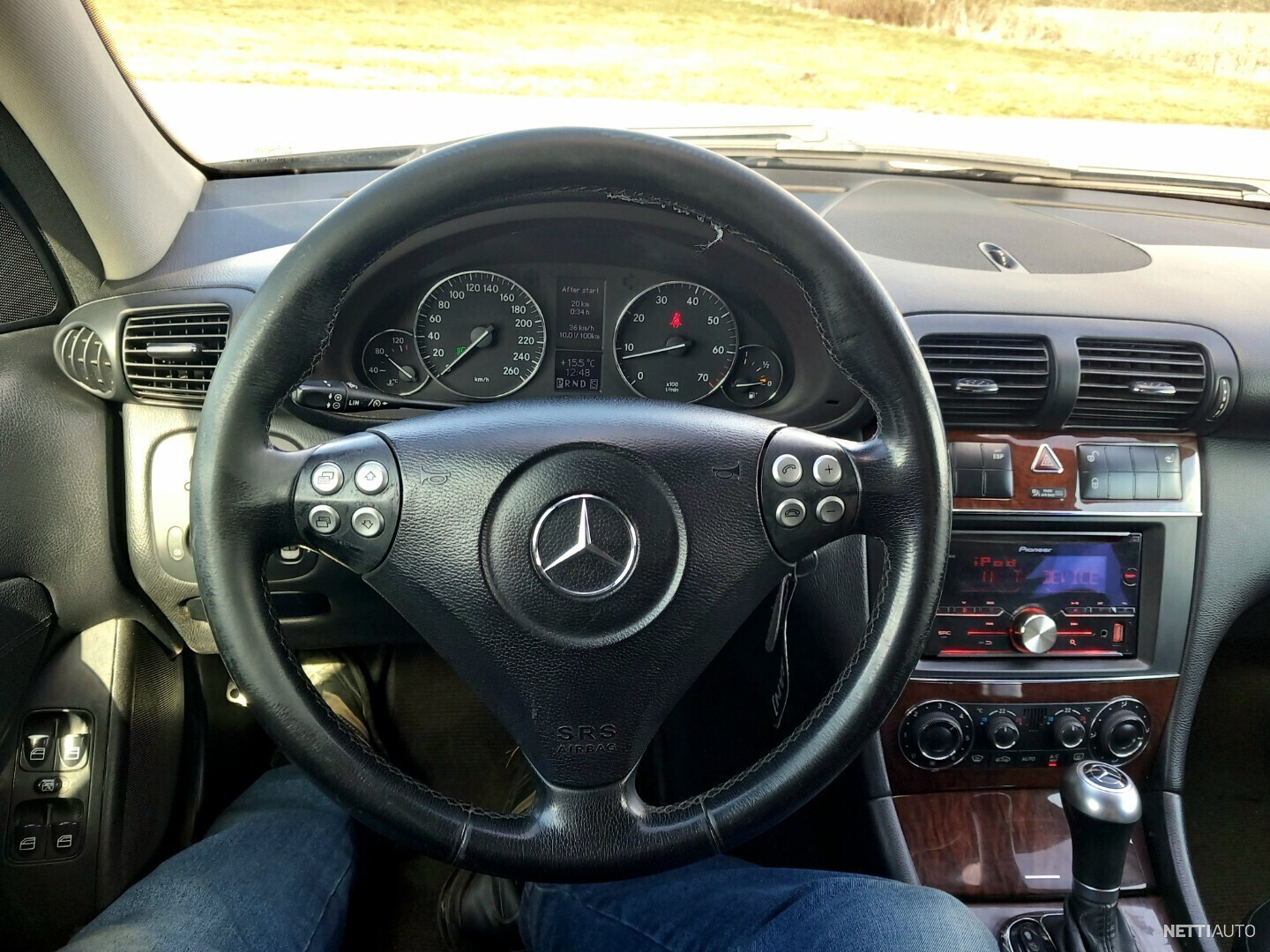 15 / 17