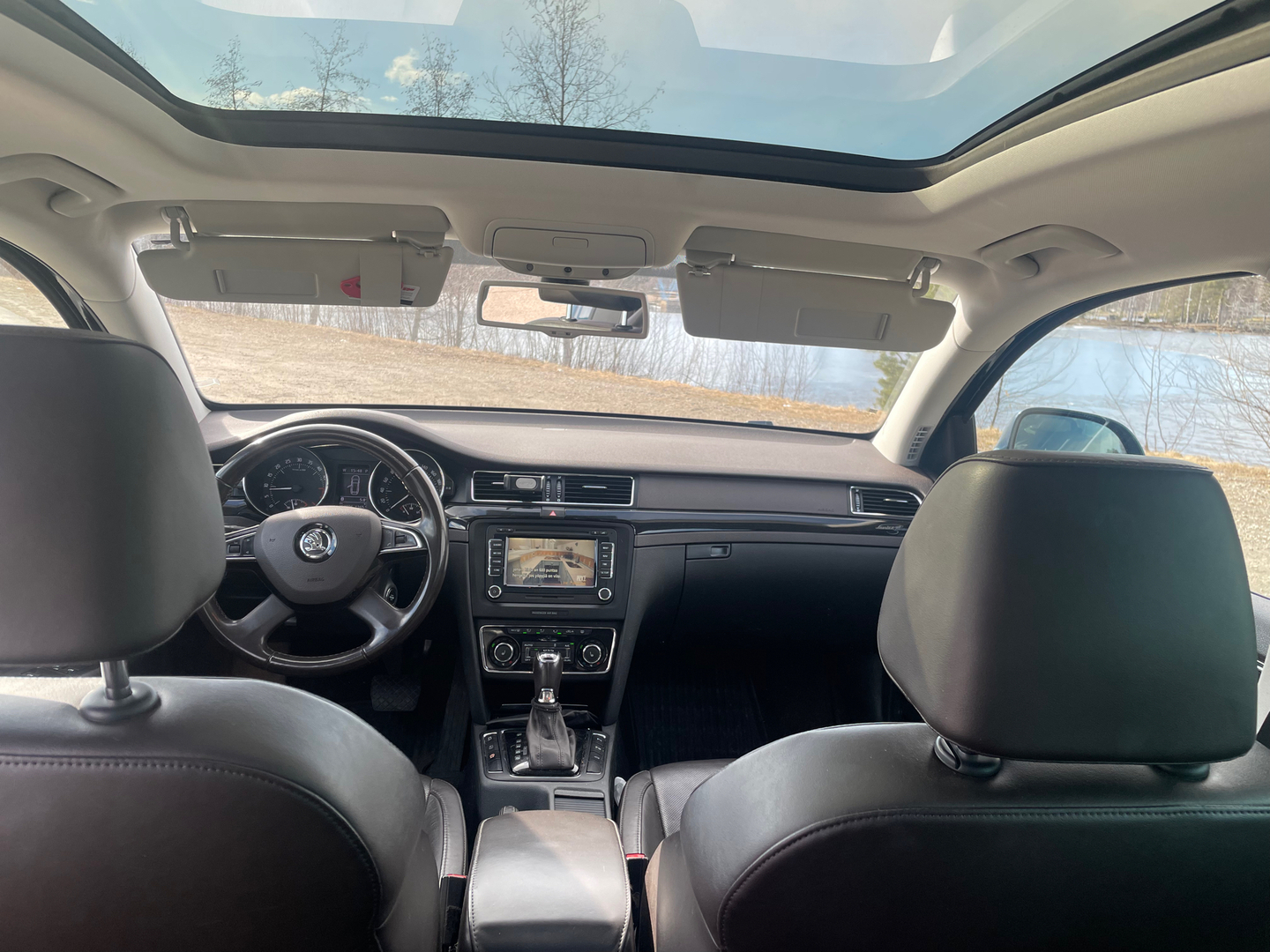 Skoda Superb 2014, kuva 7/15
