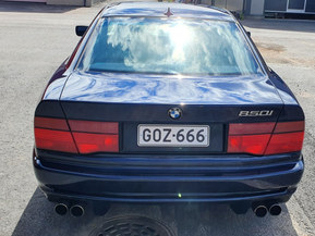 BMW 850