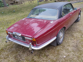 Jaguar XJ6