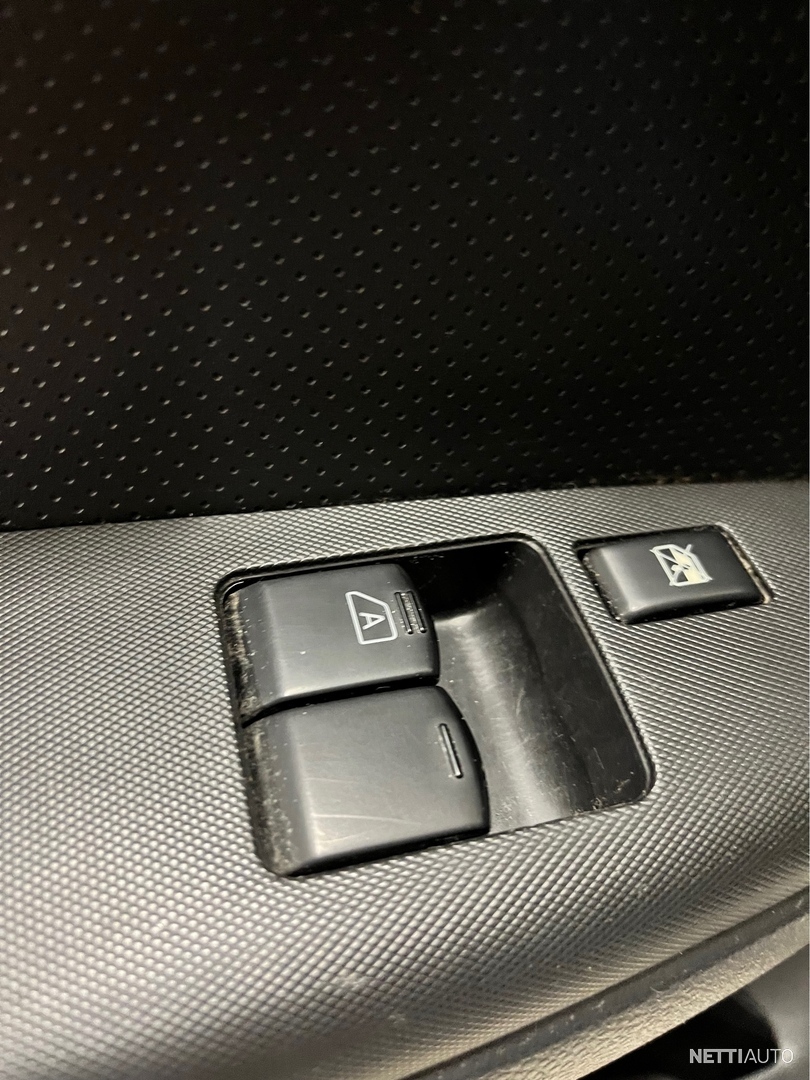 11 / 11