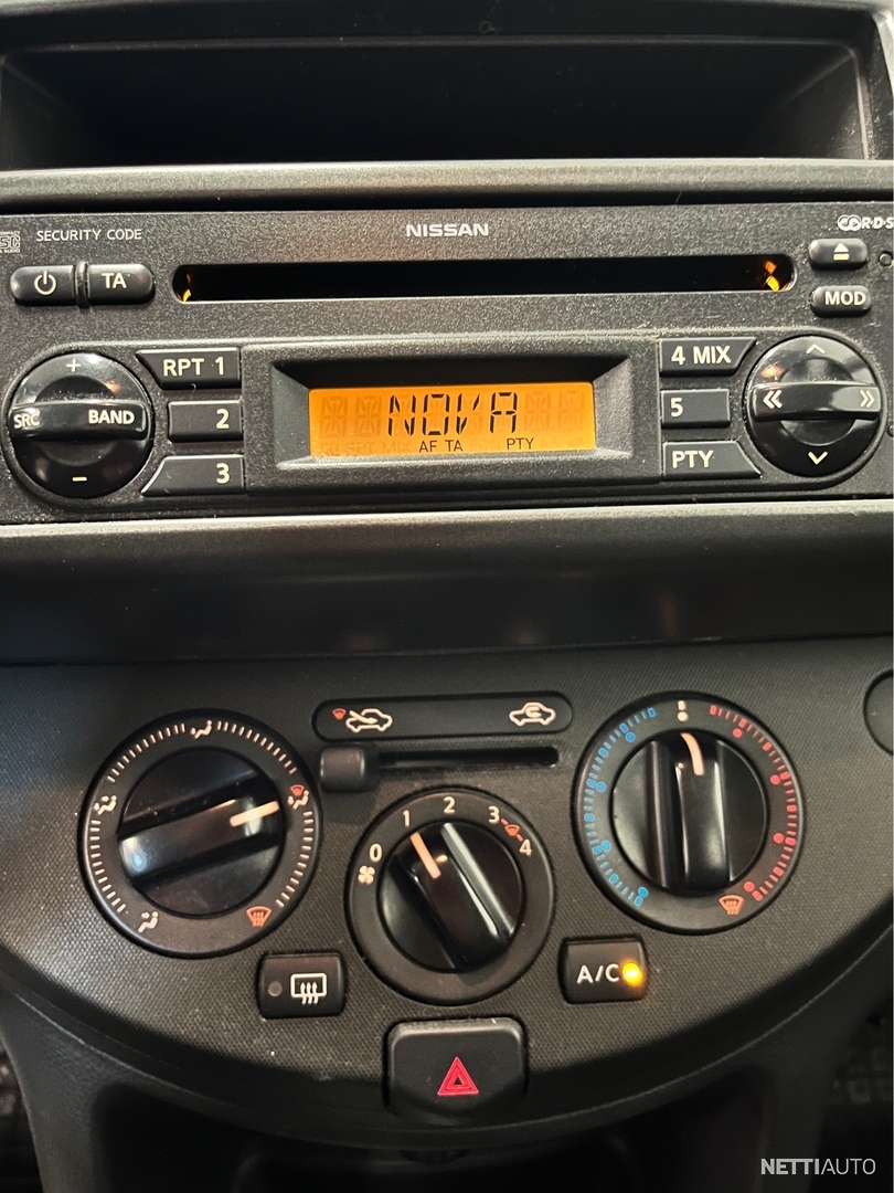10 / 11