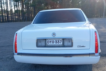 Cadillac De Ville