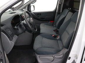 Hyundai H1 Van
