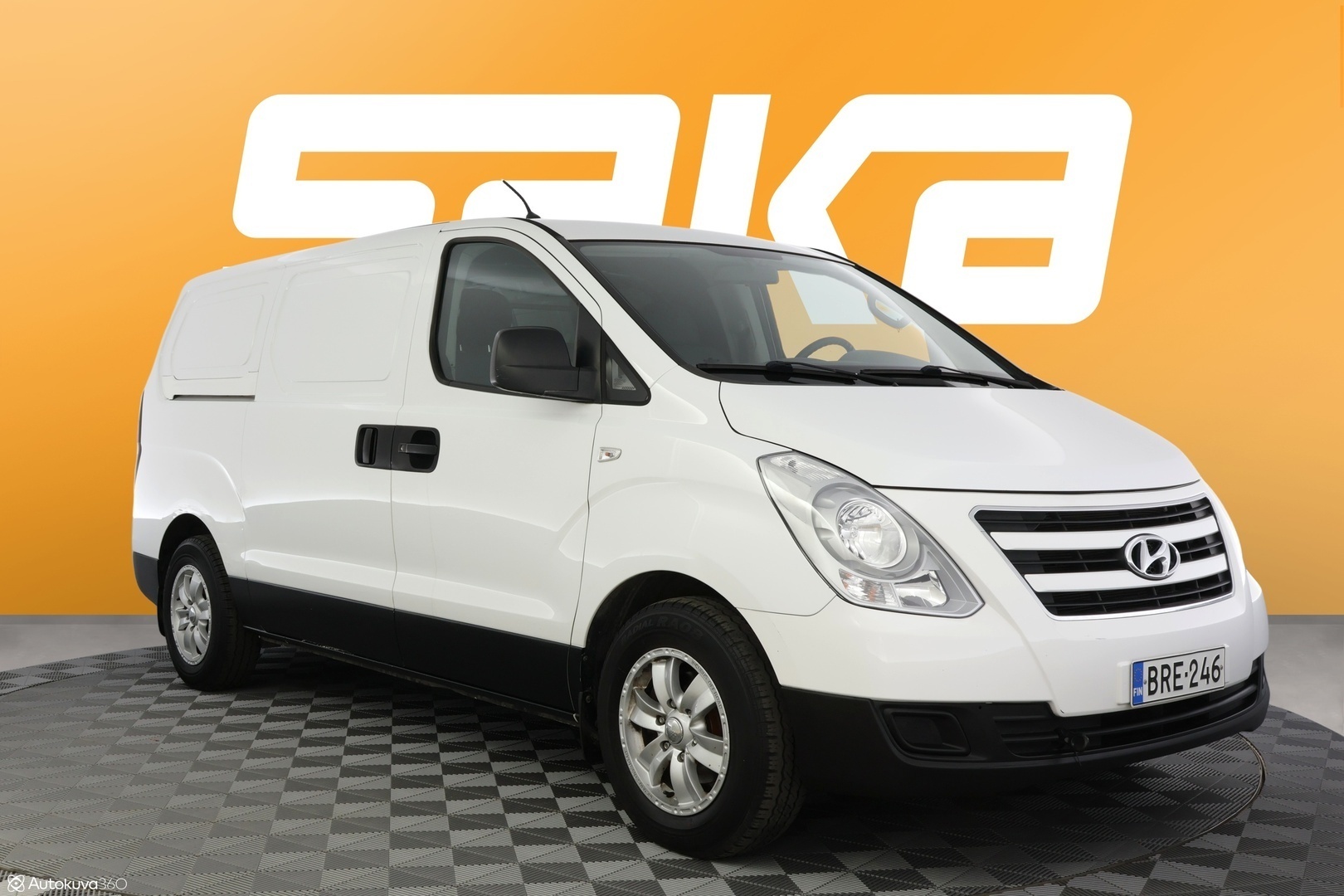 Hyundai H1 Van