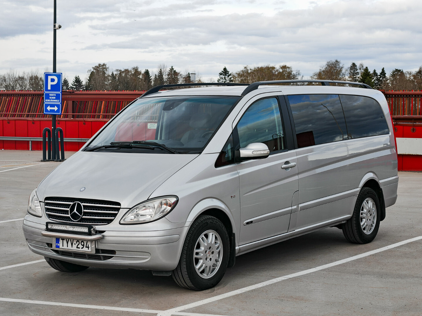 Mercedes-Benz Viano 2009, kuva 2/24