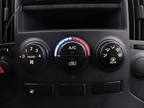 Hyundai H1 Van
