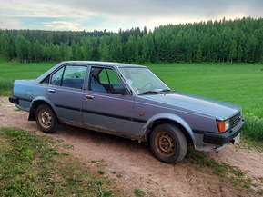 Toyota Carina