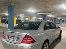 Mercedes-Benz C 180