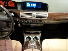 BMW 740