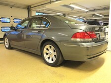 BMW 740