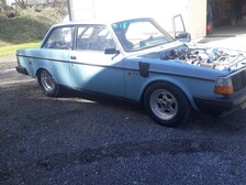 Volvo 242