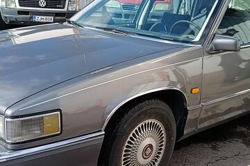 Cadillac De Ville