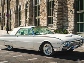 Ford Thunderbird