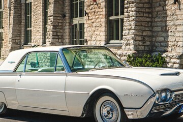 Ford Thunderbird