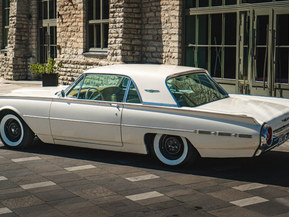 Ford Thunderbird