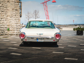 Ford Thunderbird