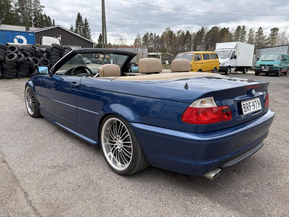 BMW 323