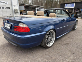 BMW 323