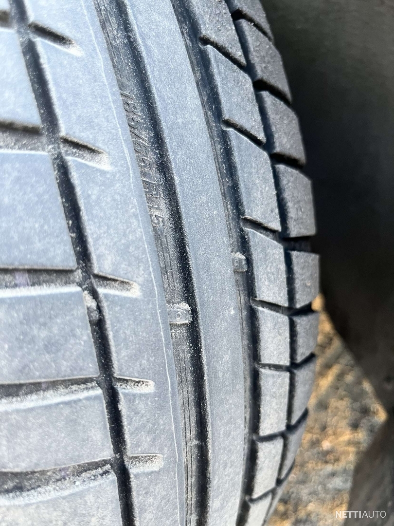 16 / 22