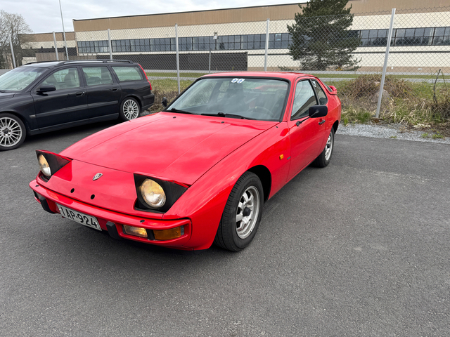 Porsche 924