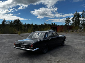 Volga GAZ-24