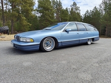 Oldsmobile Custom Cruiser