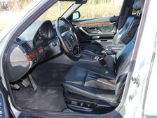 BMW 740