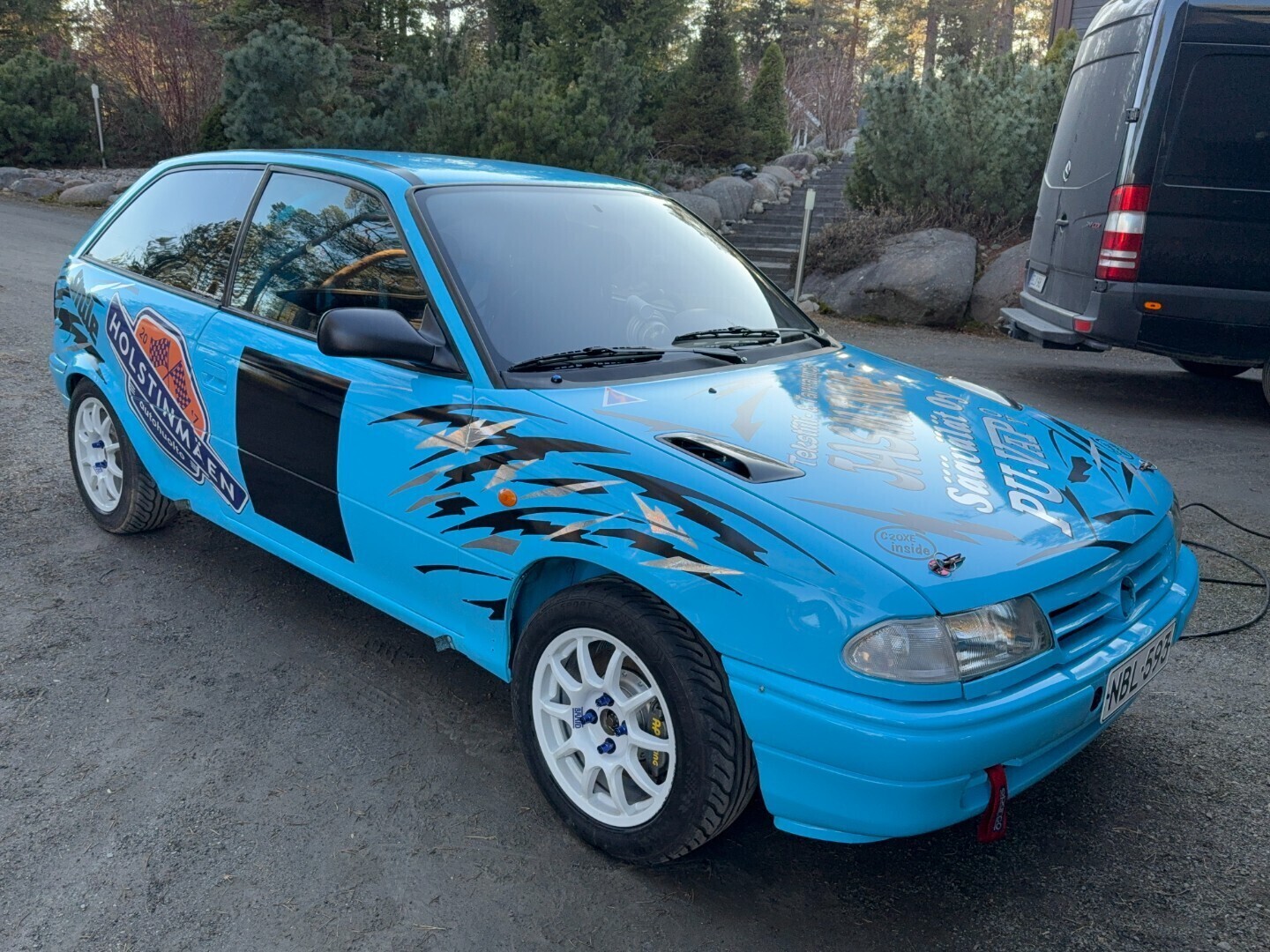 Opel Astra 2.0i-16 GSi 3d 1992, kuva 3/18