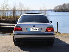 BMW 740