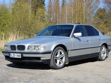 BMW 740
