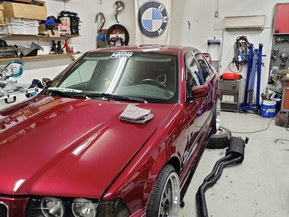 BMW 325
