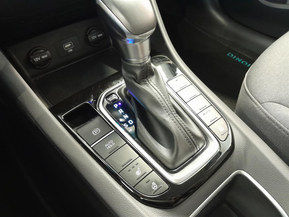 Hyundai Ioniq Plug-In