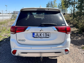 Mitsubishi Outlander PHEV