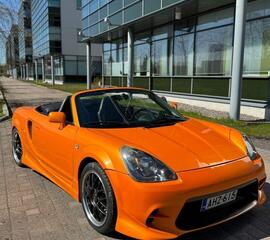 Toyota MR2