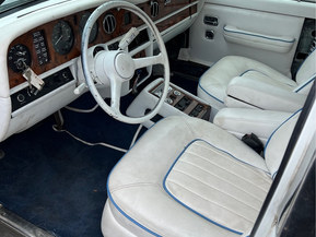 Rolls-Royce Silver Spur